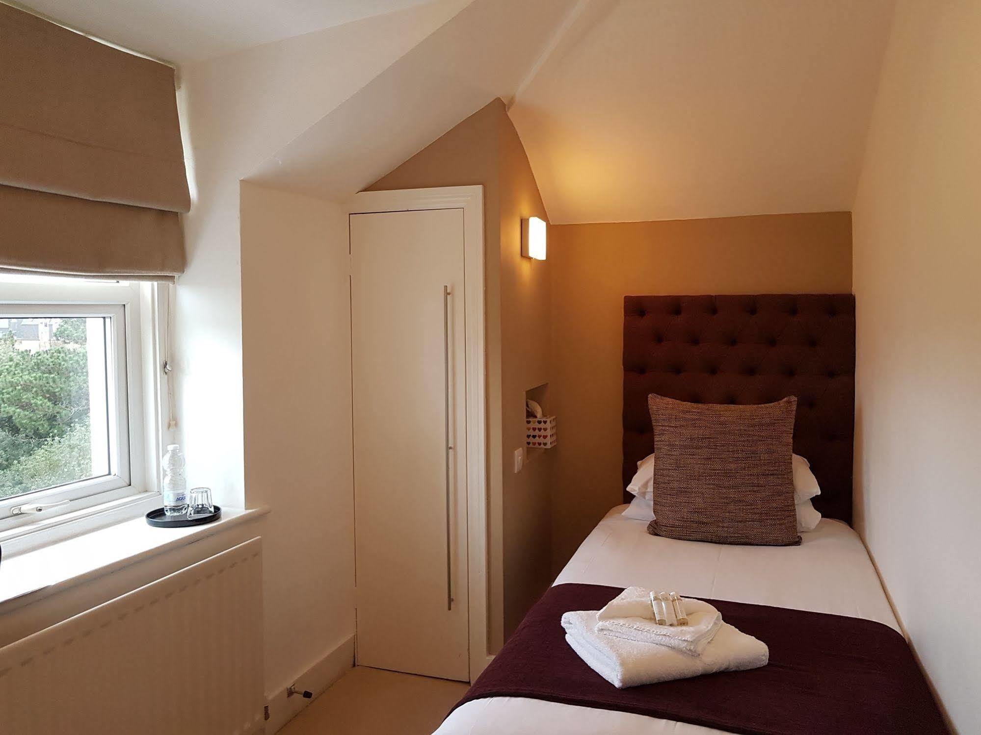 The Relish Bed and Breakfast Folkestone Exteriör bild
